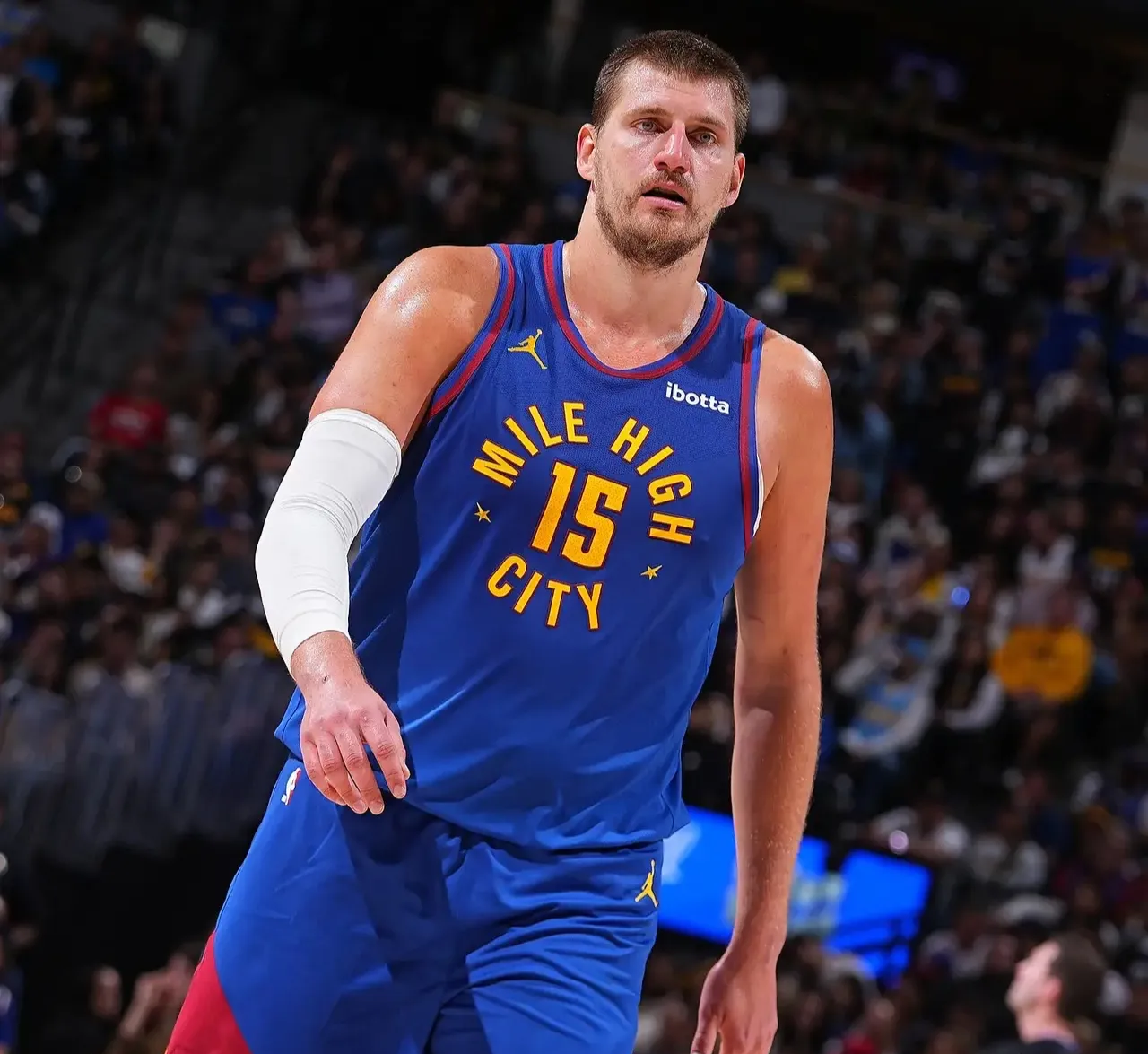 ayx games-东契奇在西班牙队比赛中战术调整，领先优势明显引发热议！比赛高潮迭起的简单介绍-ayx games