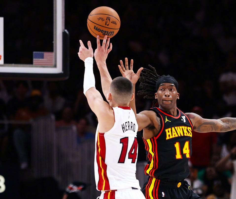 ayx games-赛后突围战来临，瓦伦西亚围绕NBA总决赛防线松动，气氛紧张，心理建设被强调的简单介绍-ayx games